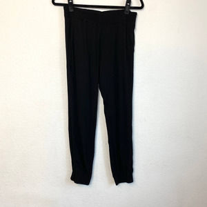 Monrow Classic Black Joggers 100% rayon Light Weight